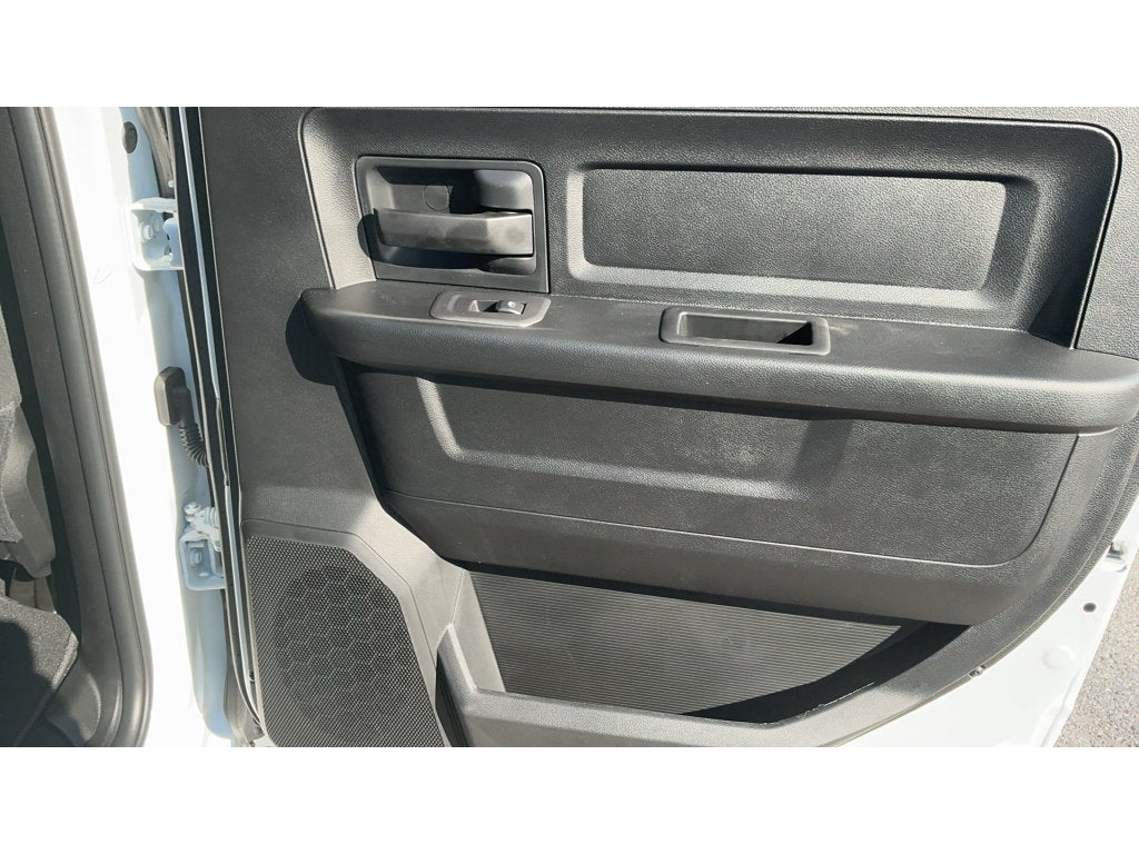 2027 RAM 2500 Black Express
