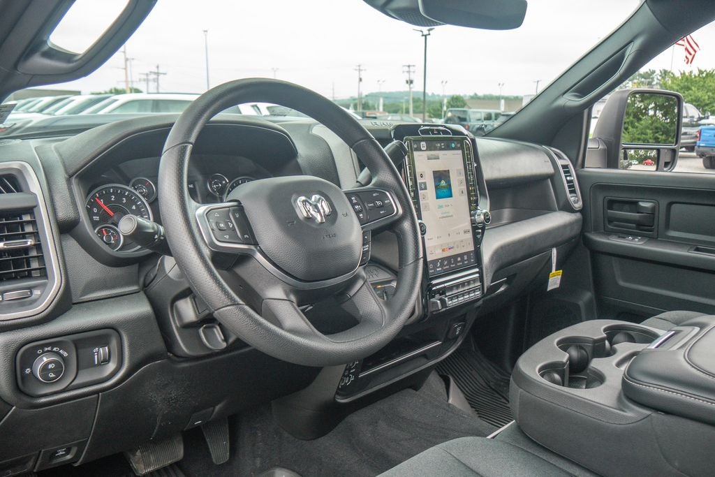 2026 RAM 2500 Tradesman Black Express