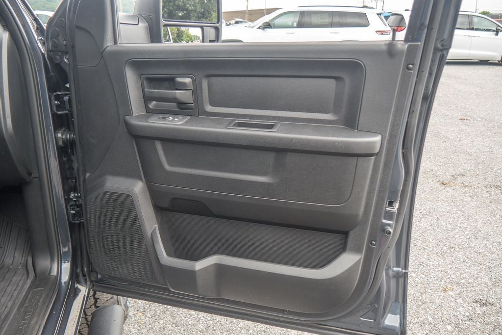 2026 RAM 2500 Tradesman Black Express
