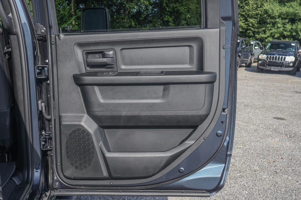 2026 RAM 2500 Black Express
