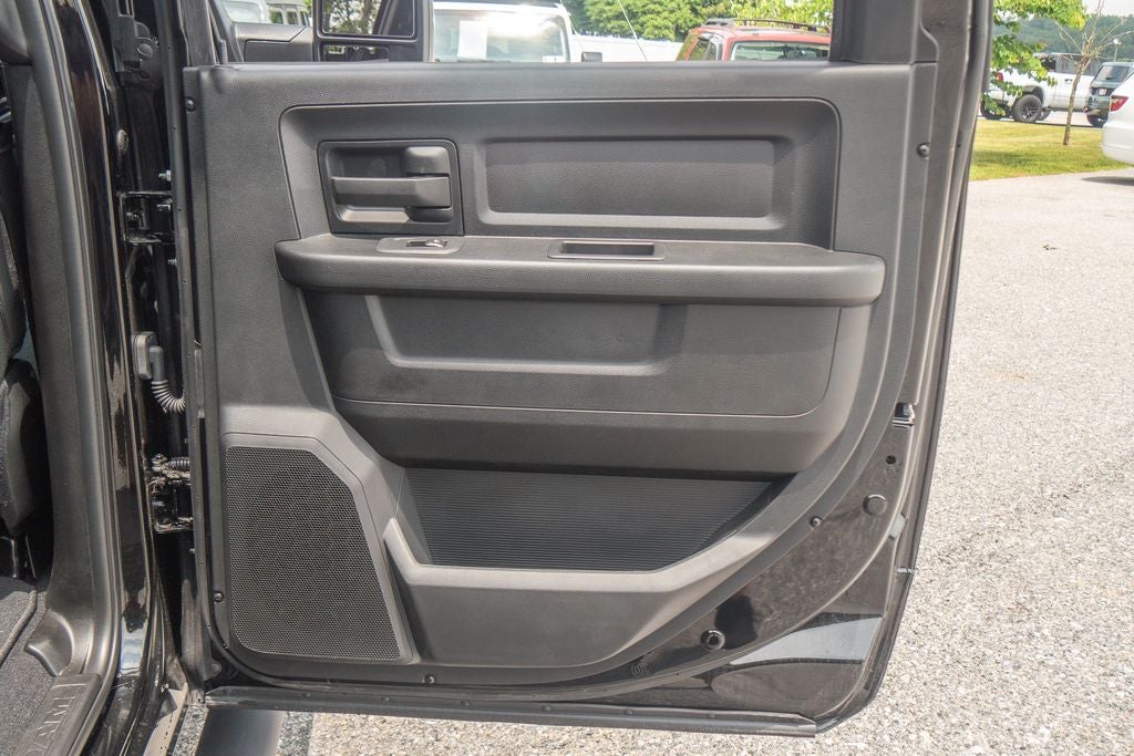 2026 RAM 2500 Tradesman Black Express
