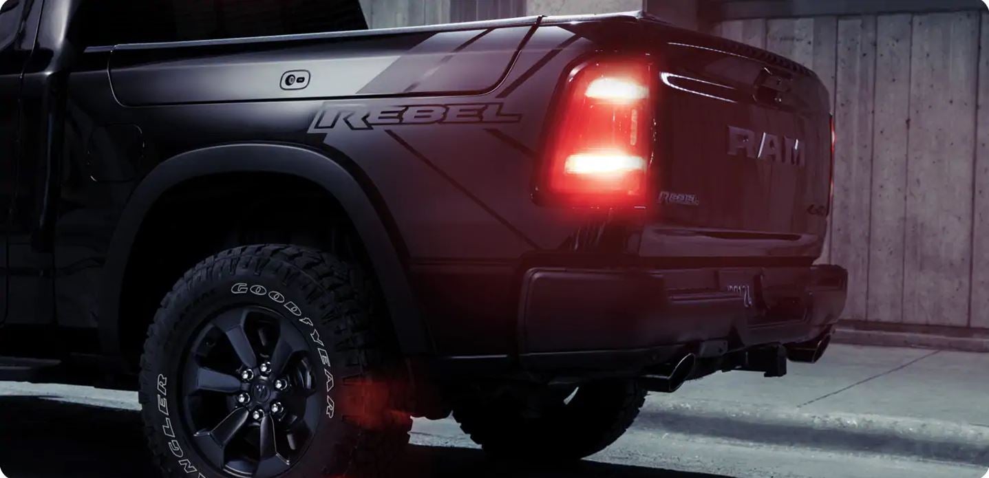 2020 Jeep Gladiator Towing Trailer